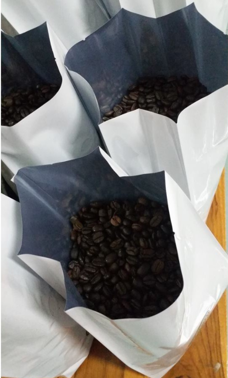 เมล็ดกาแฟอาราบิก้าแท้ เกรดพรีเมี่ยม coffee bean